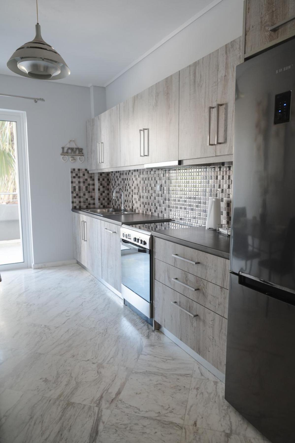 Sea View Apartment Халкида Экстерьер фото